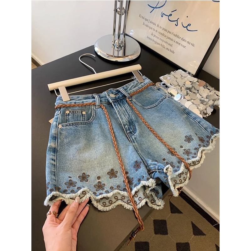 Breathable Vintage Denim Short - огляд і ціна Shorts Denim Frayed
